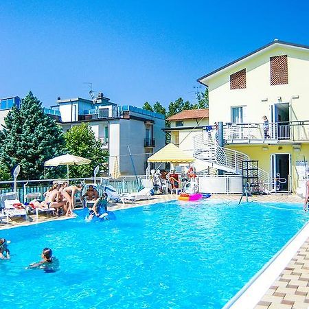 Hotel Santa Martina Villamarina Eksteriør bilde